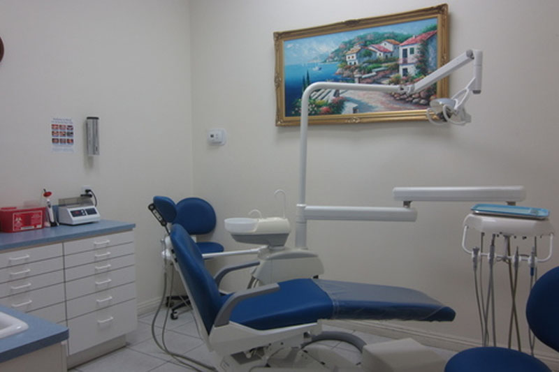 Dentist