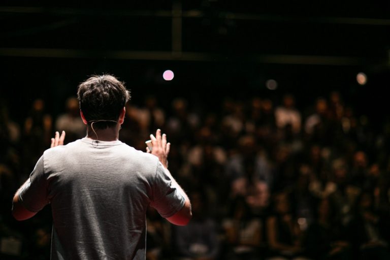 How to Choose the Perfect Guest Speaker for Your Event