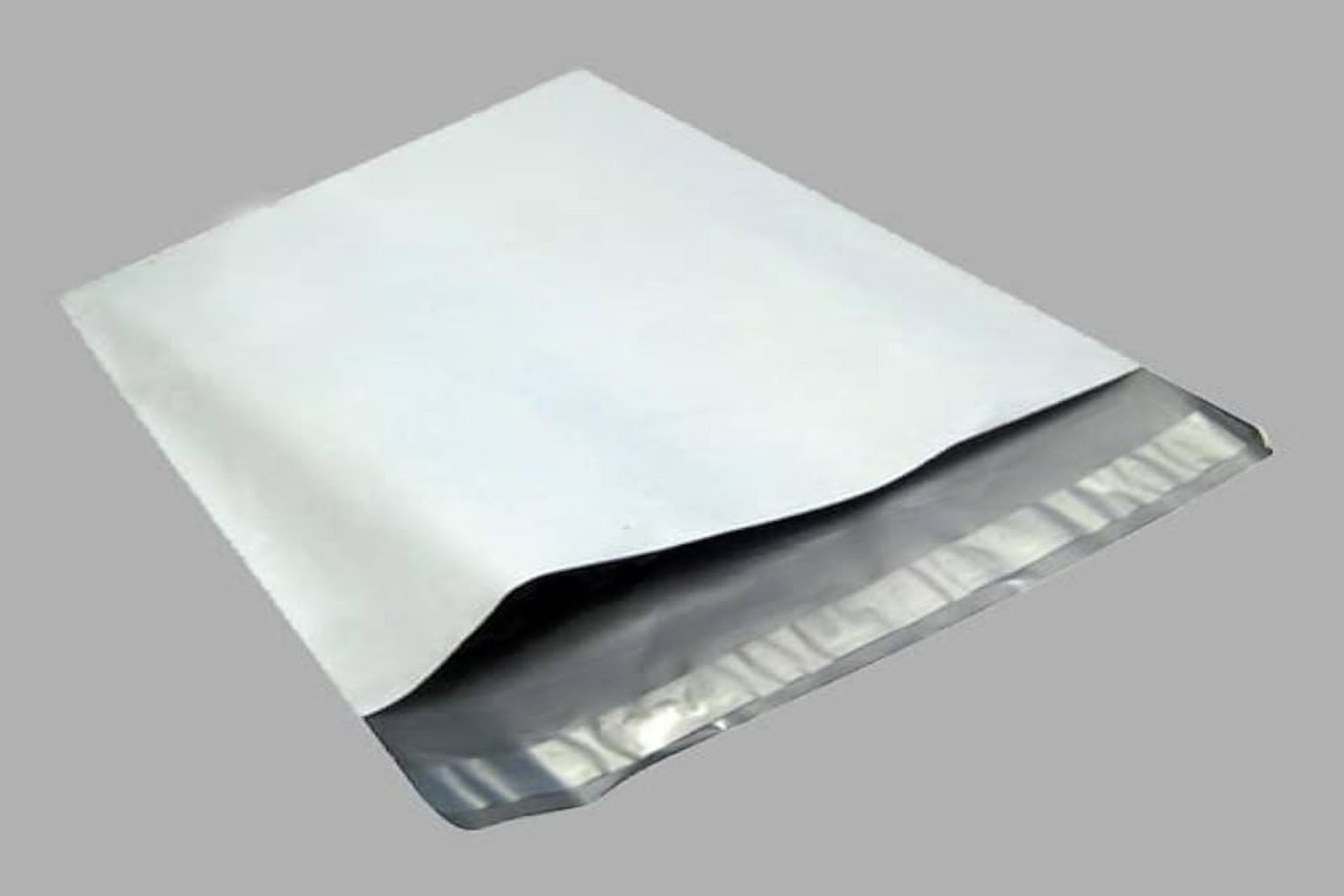 Custom Mailing Bags