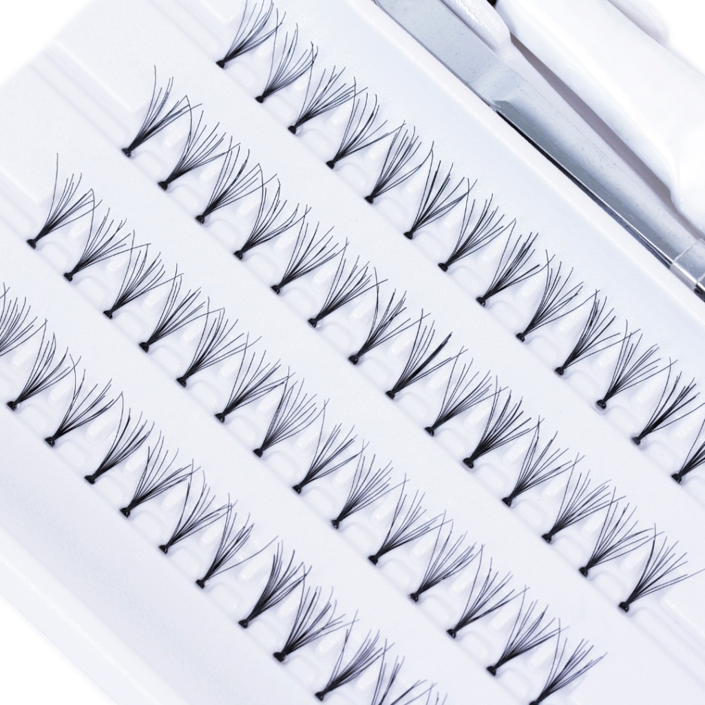 Cluster Lashes