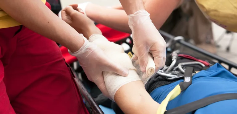 Why First Aid Courses are Essential: Equip Yourself with Essential Life Skills in Dubai