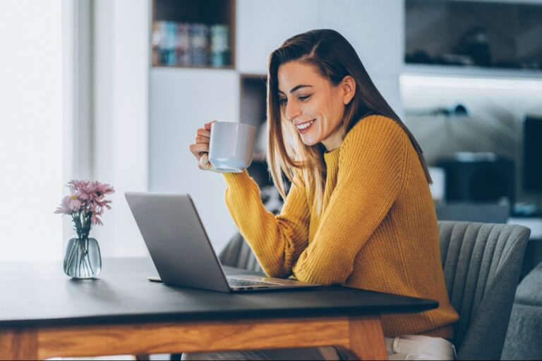 How Can Women Find Safe and Reliable Work from Home Jobs?