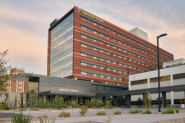 Meet the Skilled Doctors and Specialists at the Medical Center in Bansko Medical Center