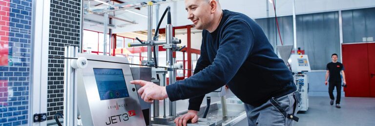 How CIJ Inkjet Printer Manufacturers Ensure Print Accuracy