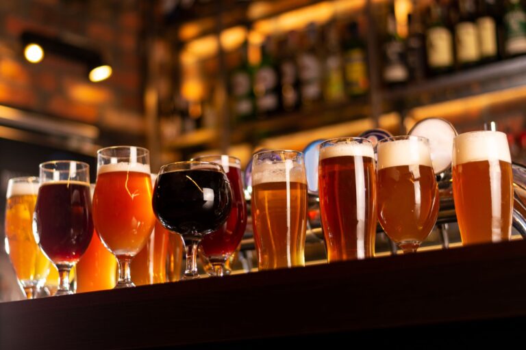 Abbey Ales: El Arte de Disfrutar Cervezas Belgas y Cervezas Importadas en México