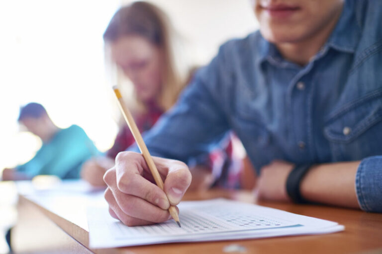 SAT Prep Courses: Understanding the Exam Structure and Preparation Methods