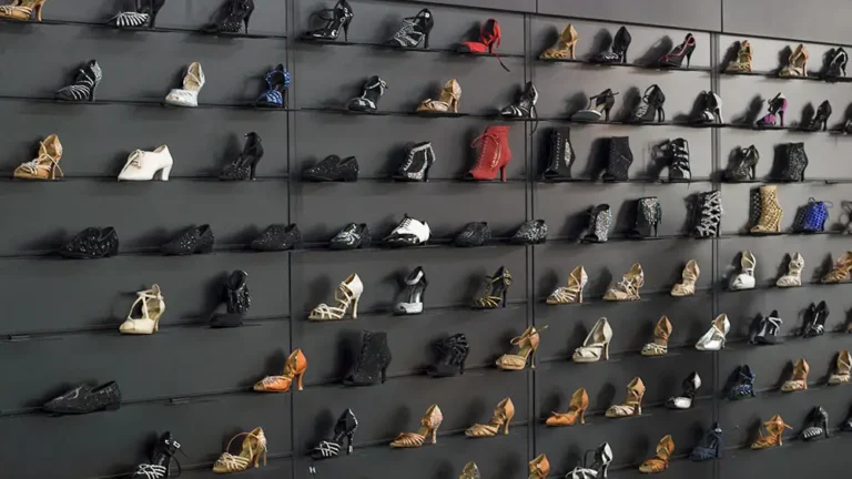 How a Dance Shoes Supplier Meets Global Market Demands